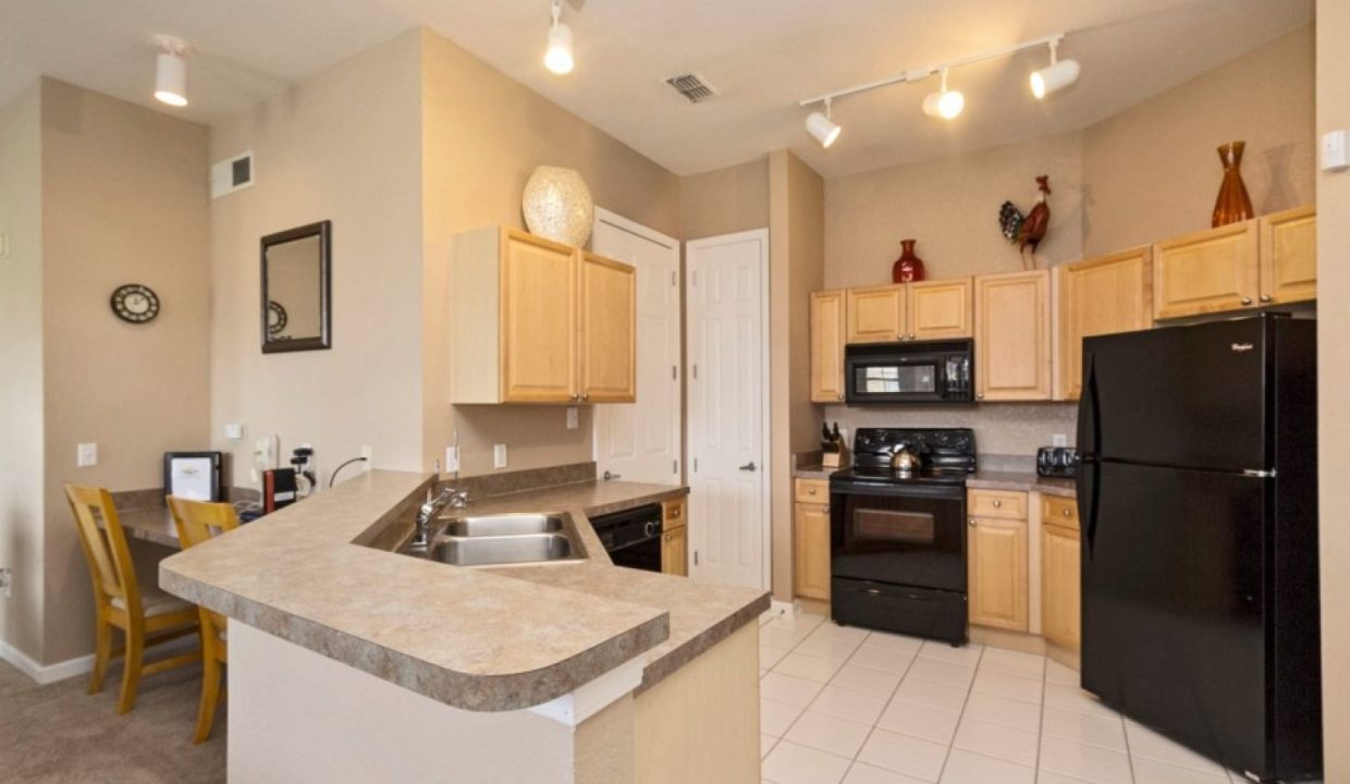 holiday-homes-orlando-villa-fauna-07